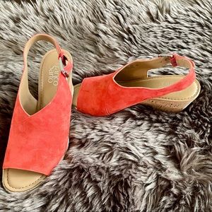 NWOT Franco Sarto Orange Soda suede sling back wedges with cork heel, size 8.5